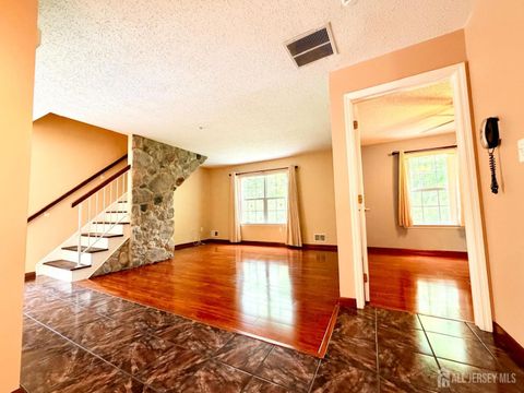 Townhouse For Rent - 191 Prestwick Way<br/> Edison, NJ 08820