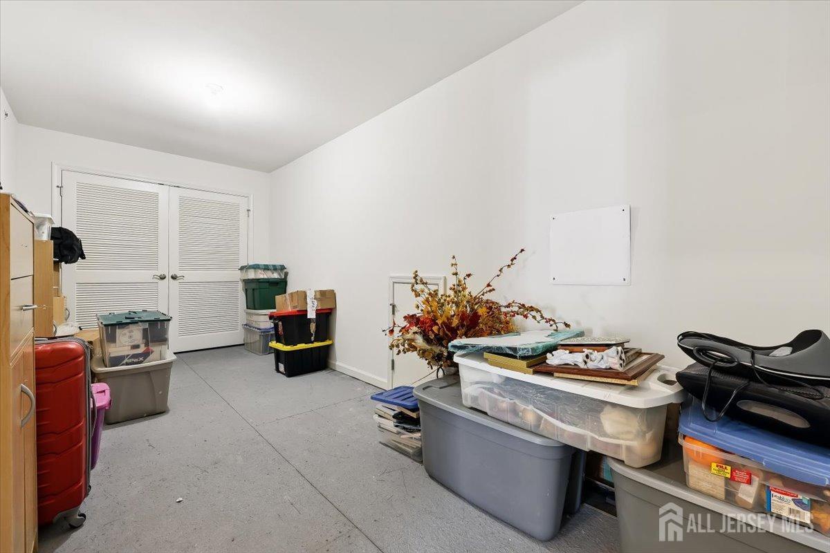 122 Grabowski Drive, Sayreville, New Jersey image 36