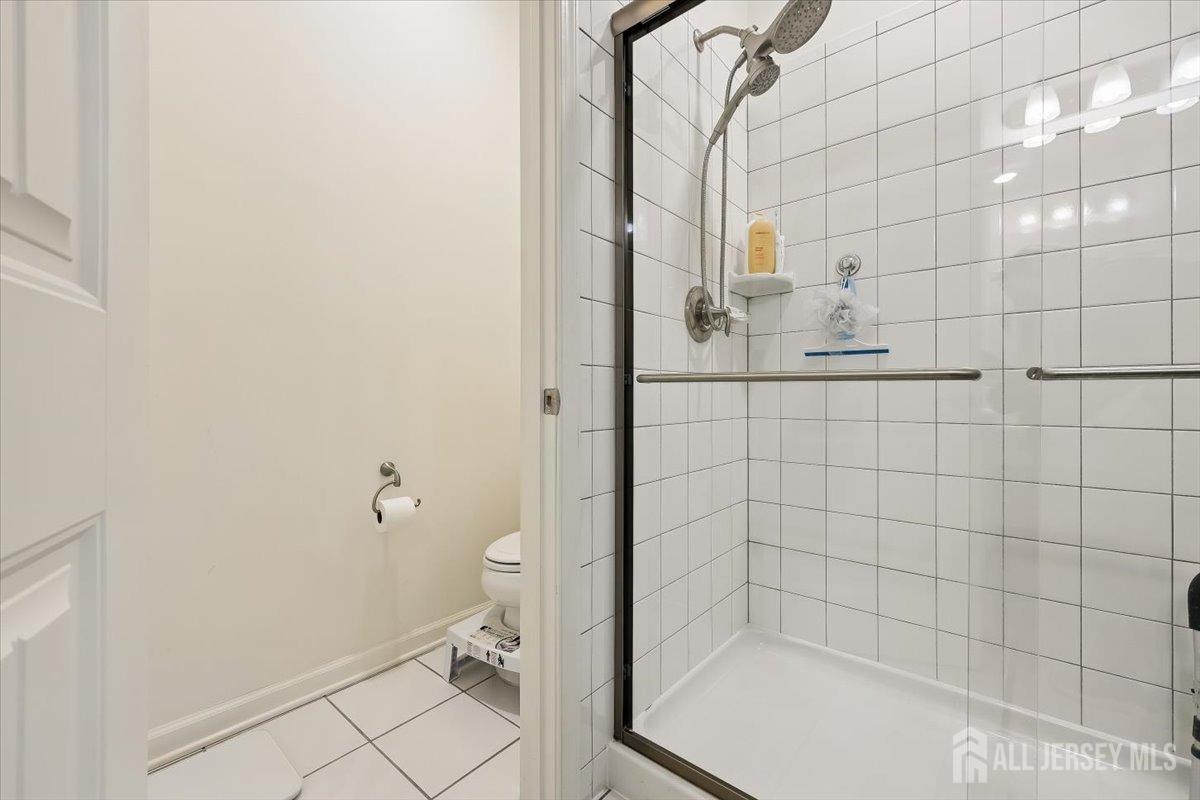 122 Grabowski Drive, Sayreville, New Jersey image 26