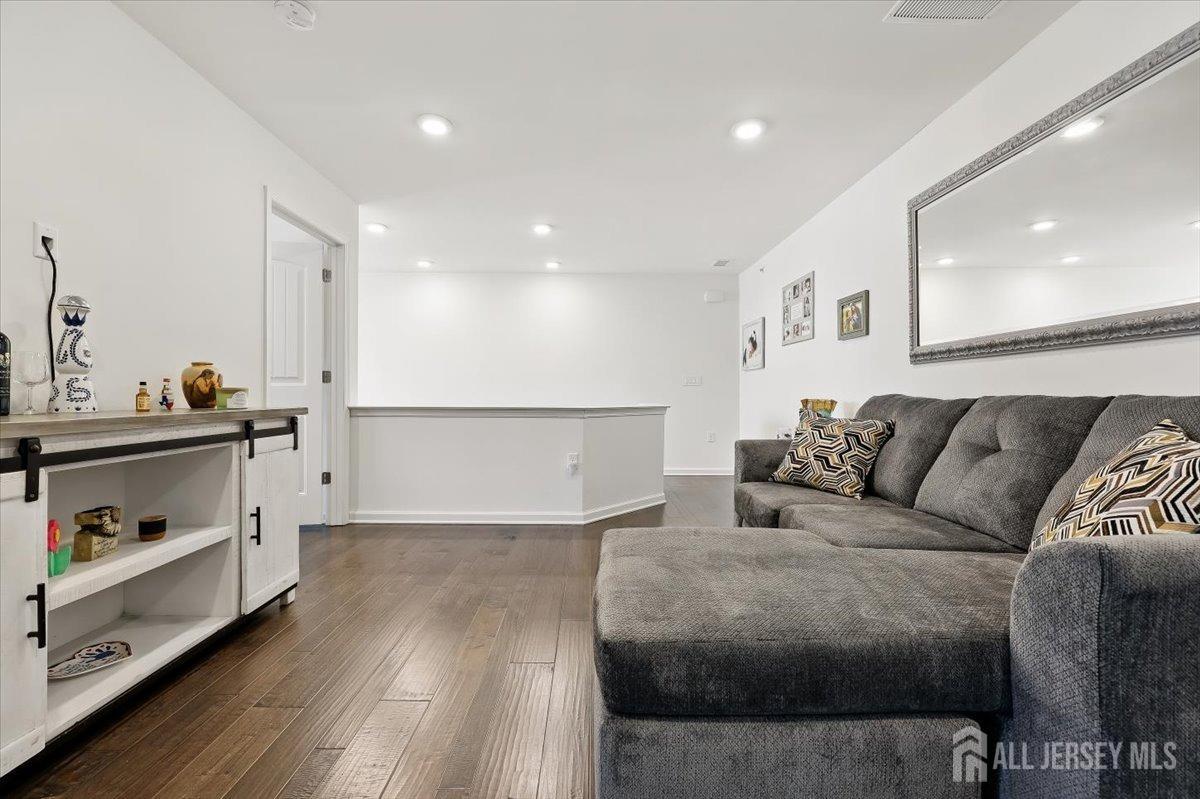 122 Grabowski Drive, Sayreville, New Jersey image 29