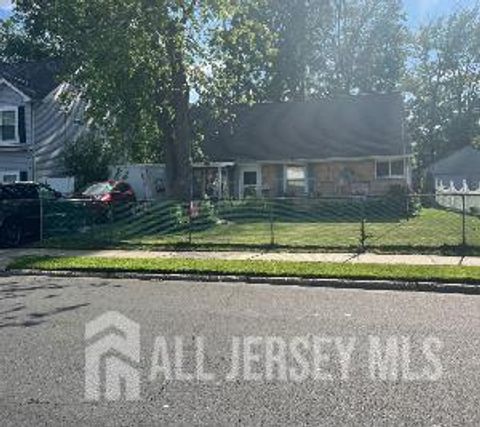 Homes For Sale - 59 Idlewild Road<br/> Edison, NJ 08817