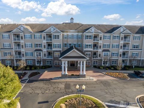 Condo For Sale - 540 Cranbury Road #104<br/> Middlesex County, East Brunswick, NJ 08816