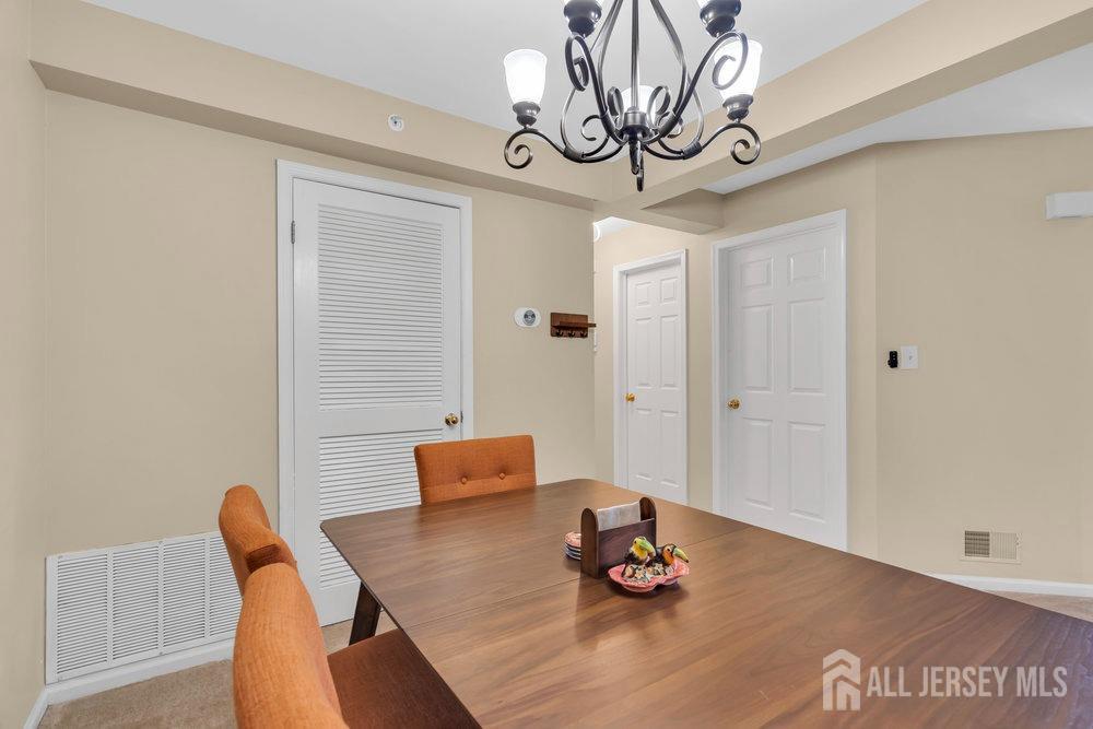 521 Stratford Place, Bridgewater, New Jersey image 3