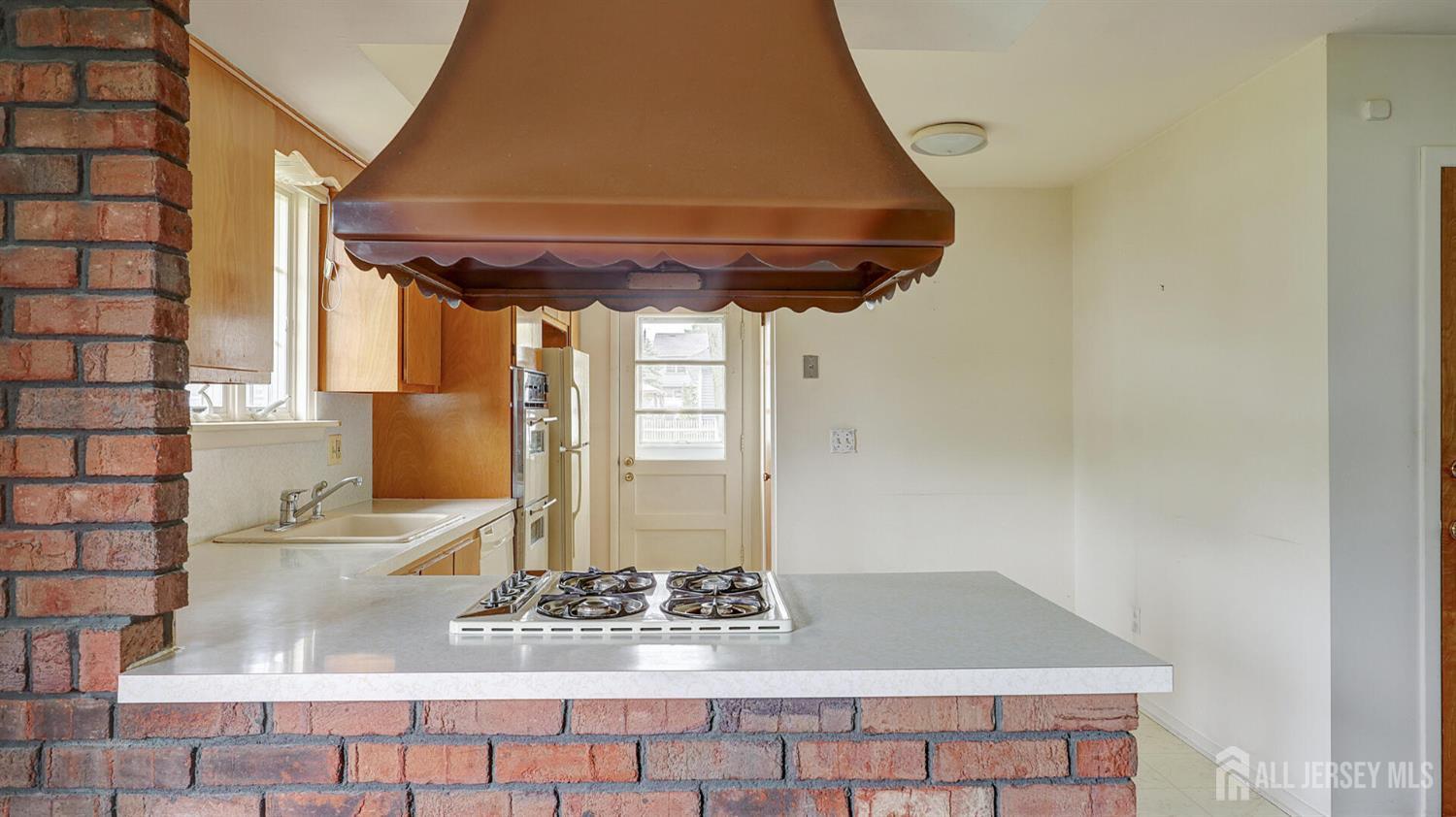 123 Summers Avenue, Piscataway, New Jersey image 13