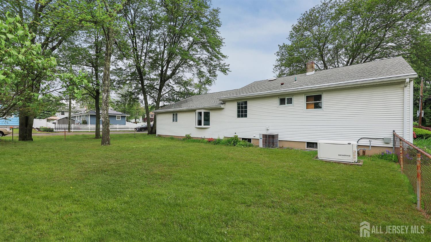 123 Summers Avenue, Piscataway, New Jersey image 29