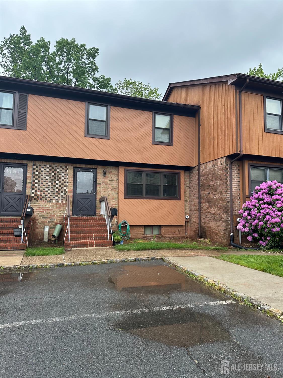205 Merrywood Drive, Edison, New Jersey image 1