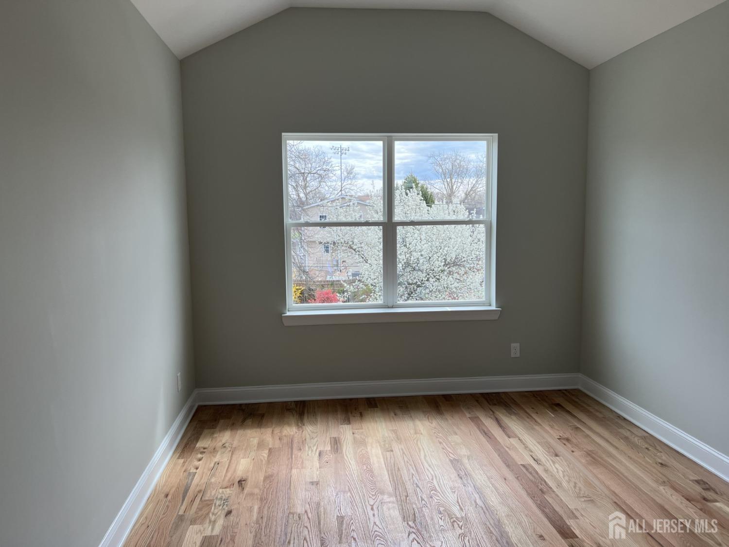 21 Catherine Street, Carteret, New Jersey image 9
