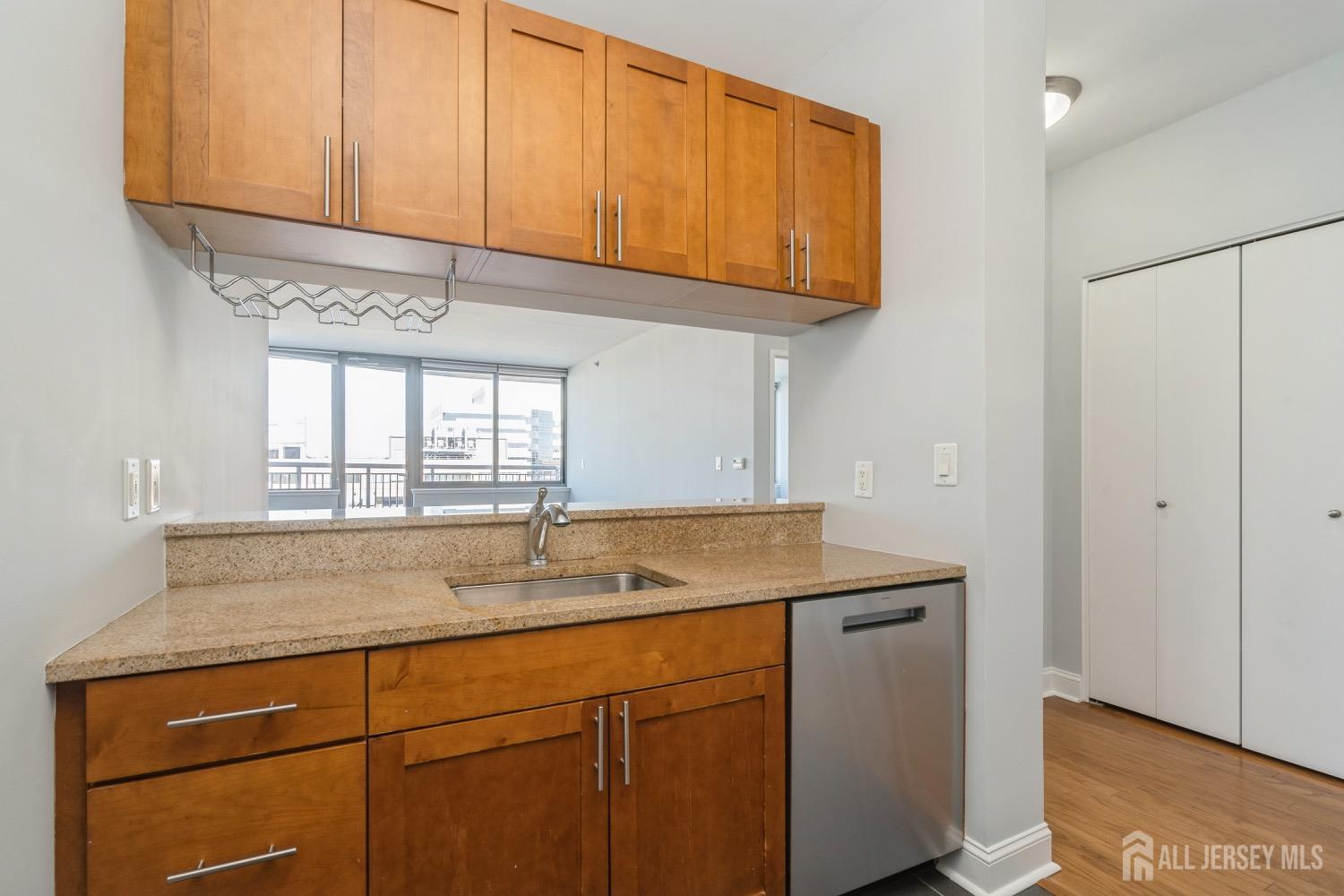 1 Spring Street #806, New Brunswick, New Jersey image 8