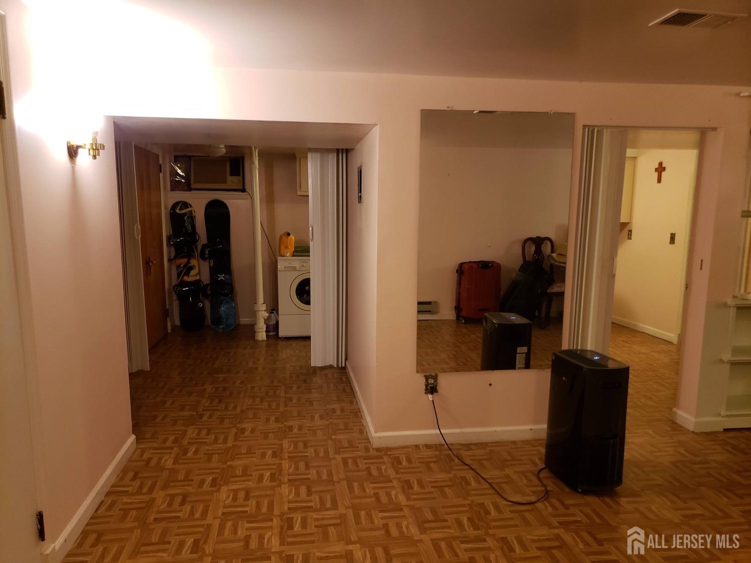254 E George Place, Iselin, New Jersey image 6