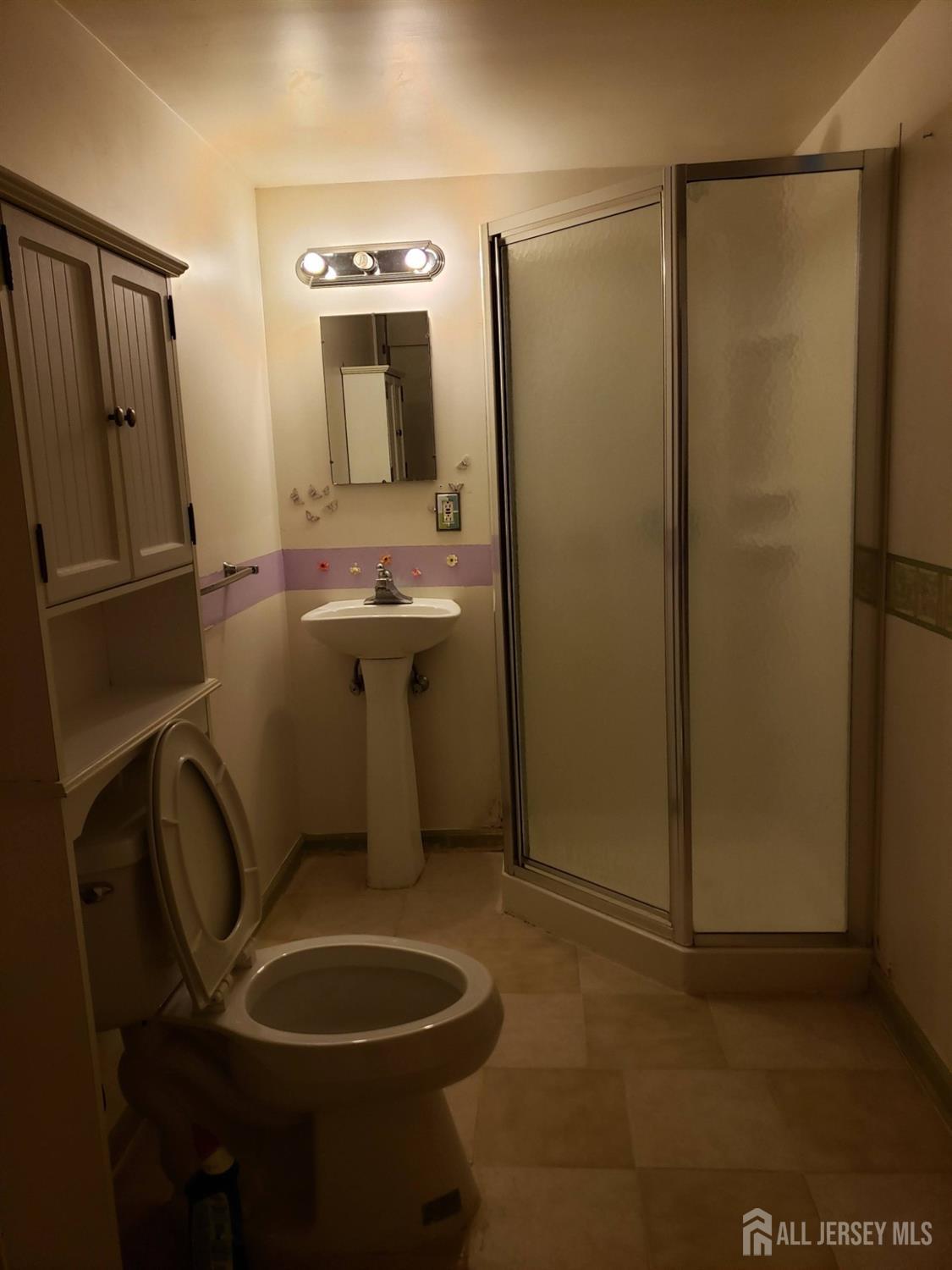 254 E George Place, Iselin, New Jersey image 7