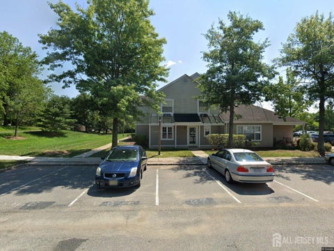 Condo For Sale - 56 Cain Court<br/> Somerset County, Bridgewater, NJ 08807
