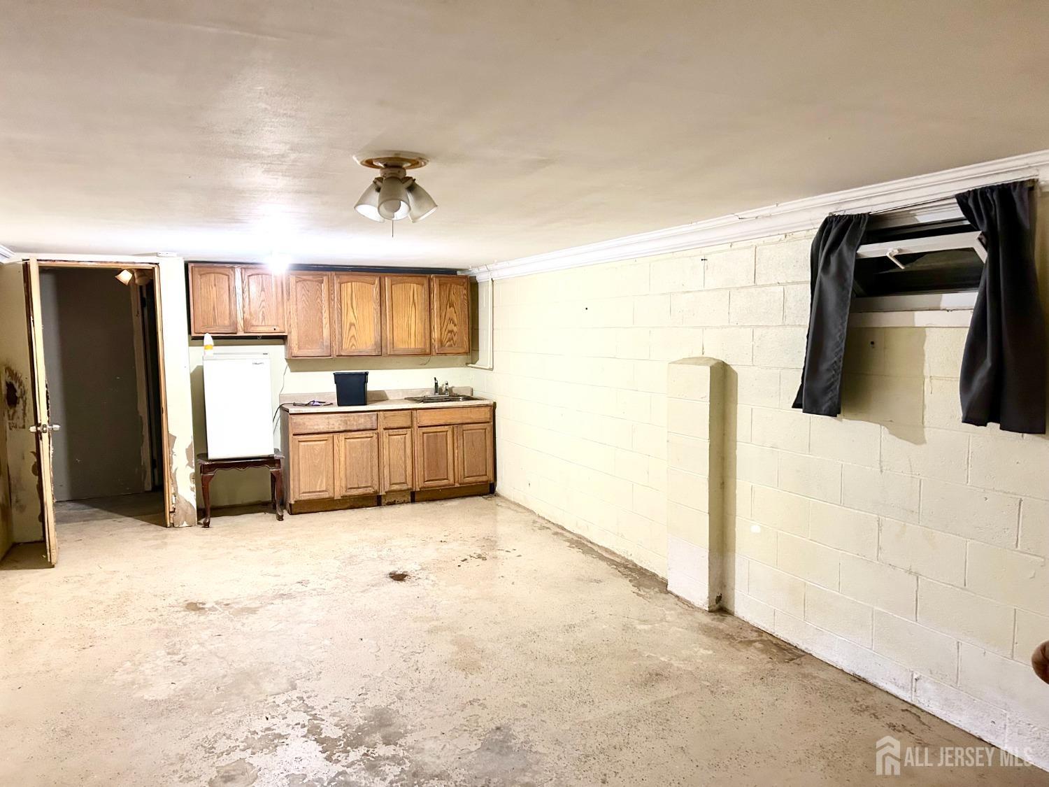 976 Woodmere Drive, Keyport, New Jersey image 10