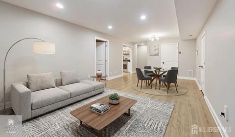 Condo For Sale - 194 College Drive<br/> Middlesex County, Edison, NJ 08817