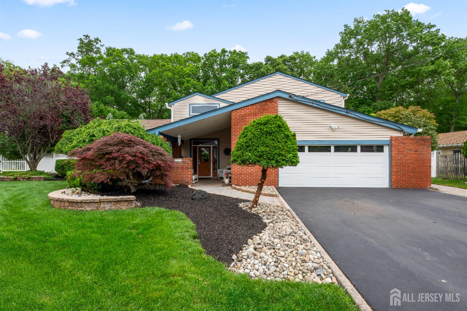 28 Sugarbush Road, Howell, New Jersey image 5