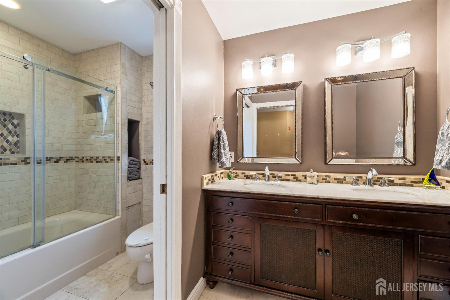 28 Sugarbush Road, Howell, New Jersey image 37