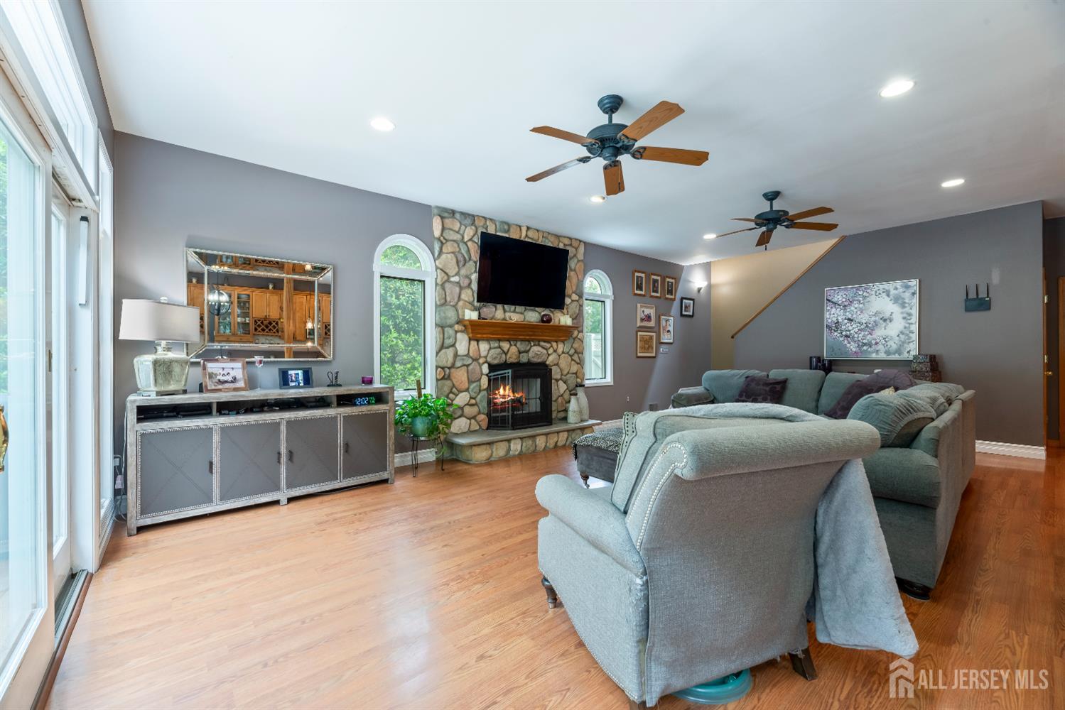 28 Sugarbush Road, Howell, New Jersey image 23