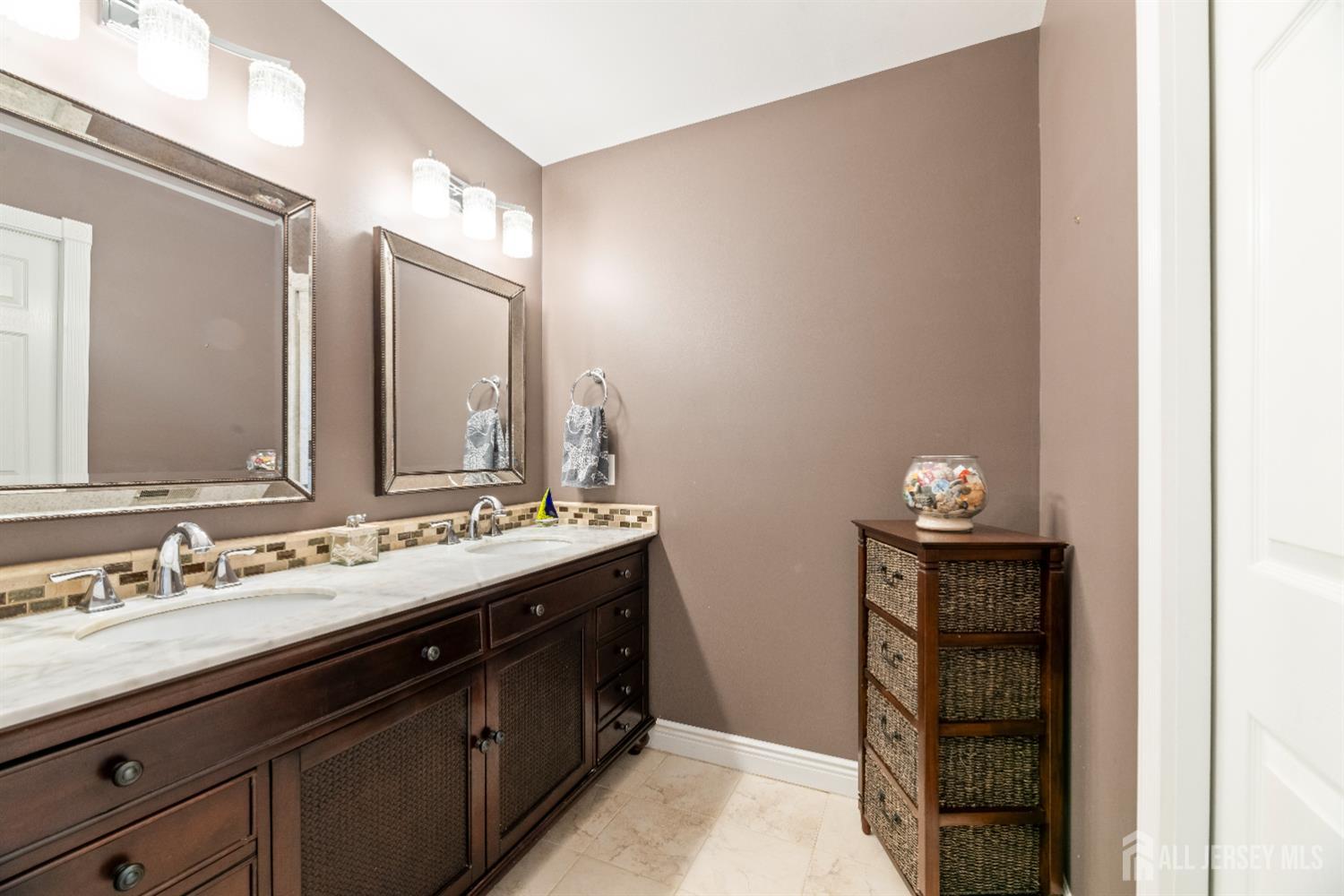 28 Sugarbush Road, Howell, New Jersey image 38
