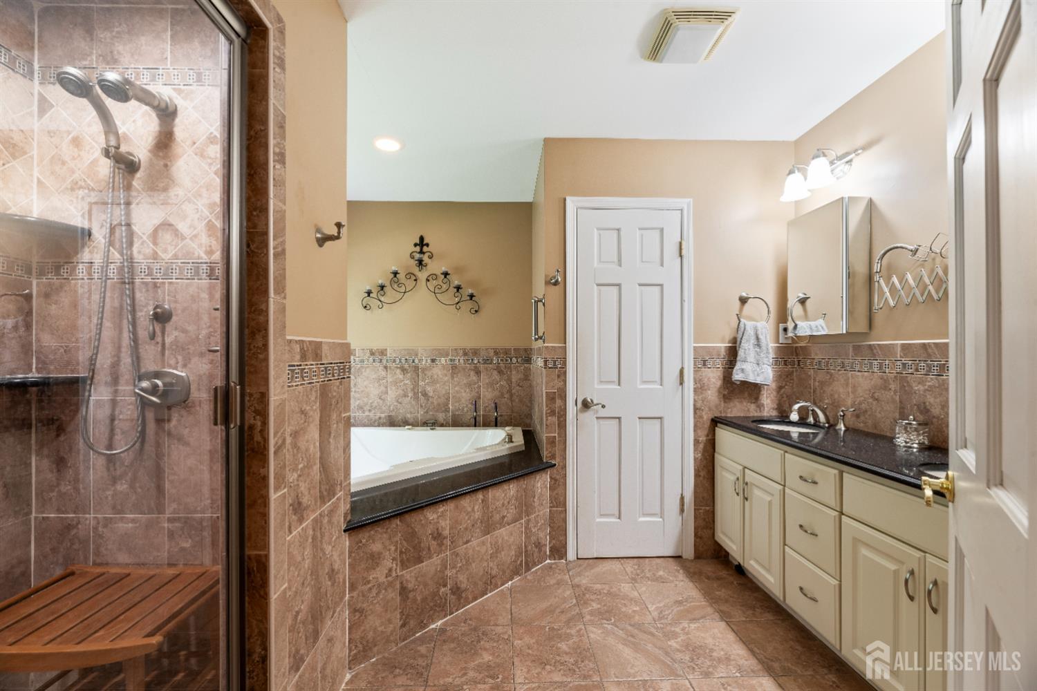 28 Sugarbush Road, Howell, New Jersey image 27