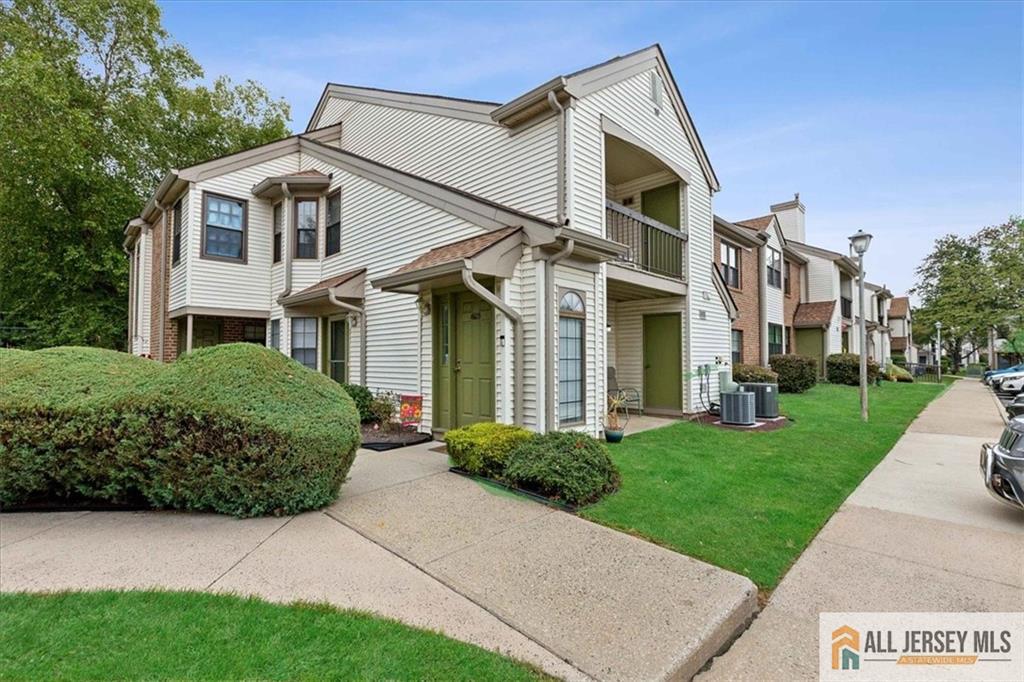 1601 Pebble Place #1601, Sayreville, New Jersey image 2