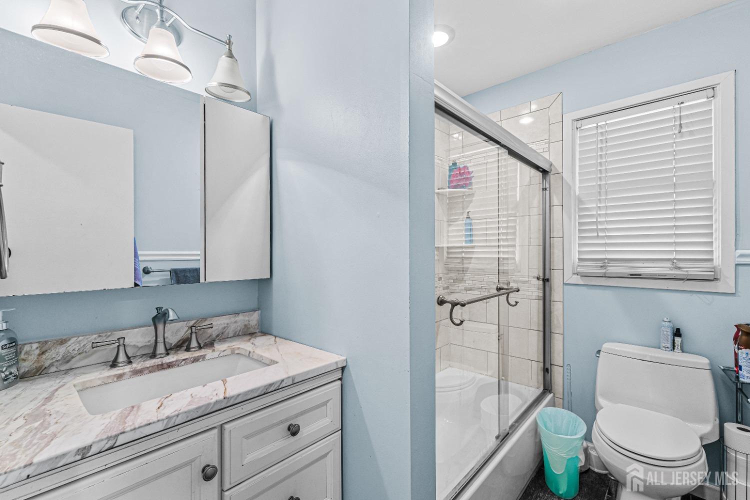 188 Creemer Avenue, Iselin, New Jersey image 23