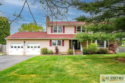 Homes For Sale - 20 Poplar Avenue<br/> North Brunswick, NJ 08902