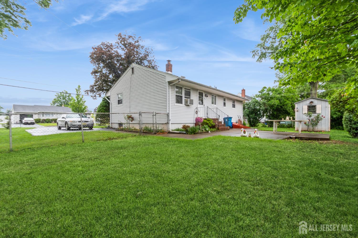 500 Plainfield Avenue, Piscataway, New Jersey image 15