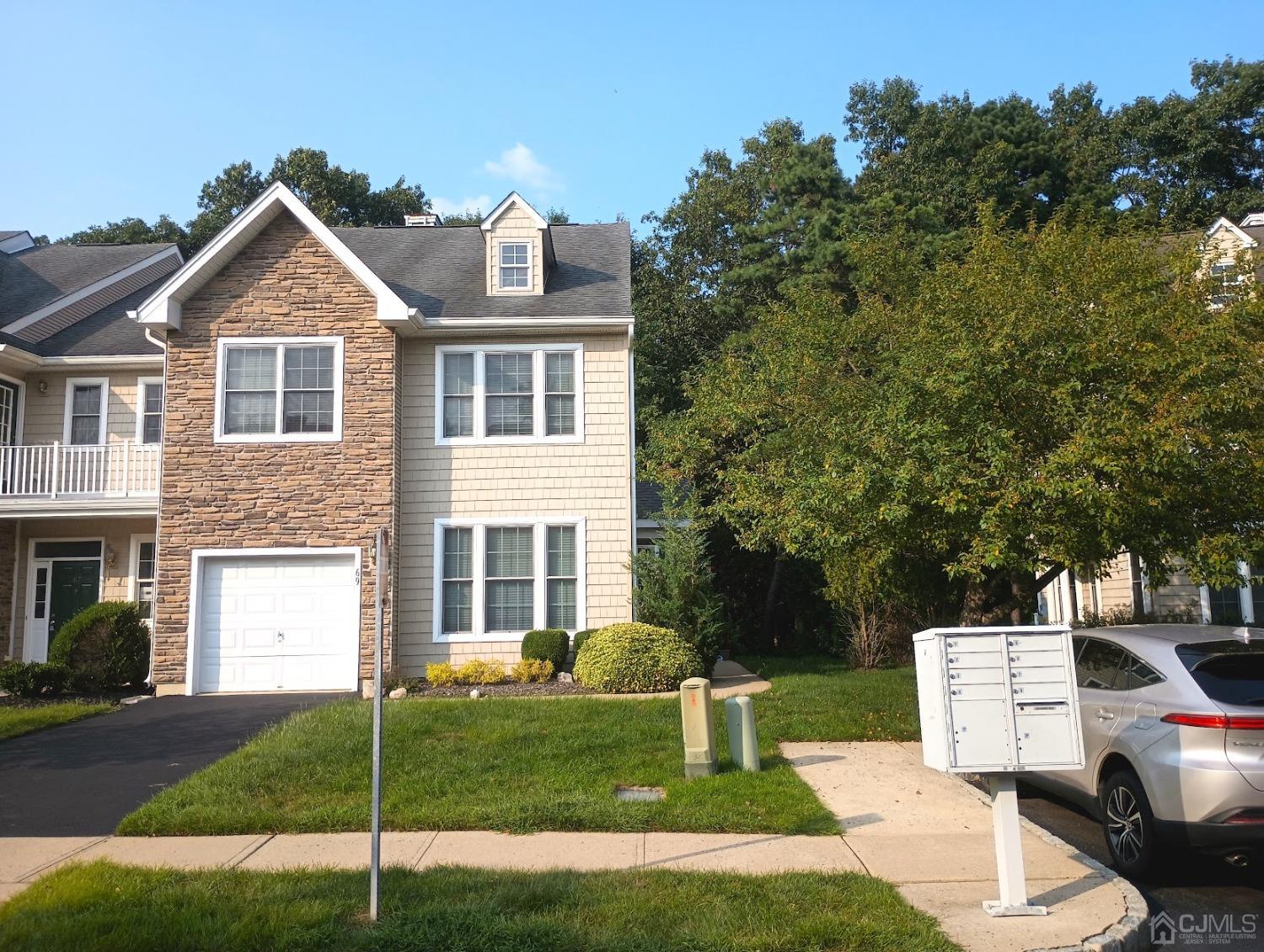 View Old Bridge, NJ 08857 condo