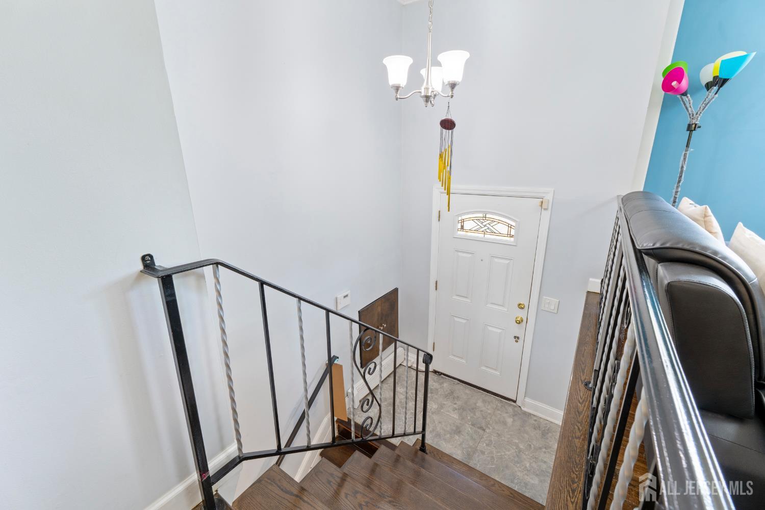 14 Bonnie Lane, Colonia, New Jersey image 6
