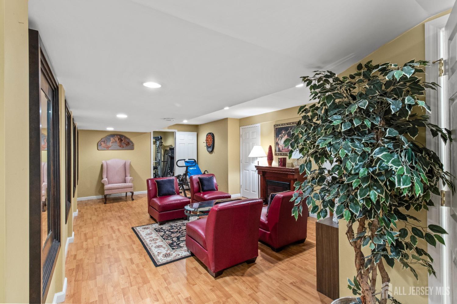 66 Barbour Place, Piscataway, New Jersey image 34