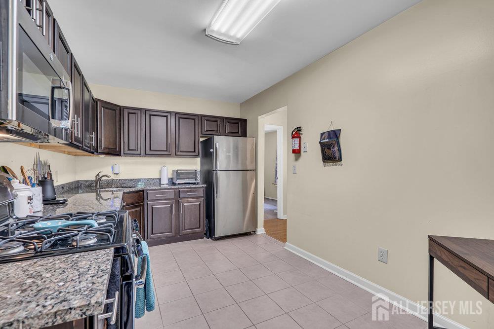 1504 Plymouth Road, North Brunswick, New Jersey image 12