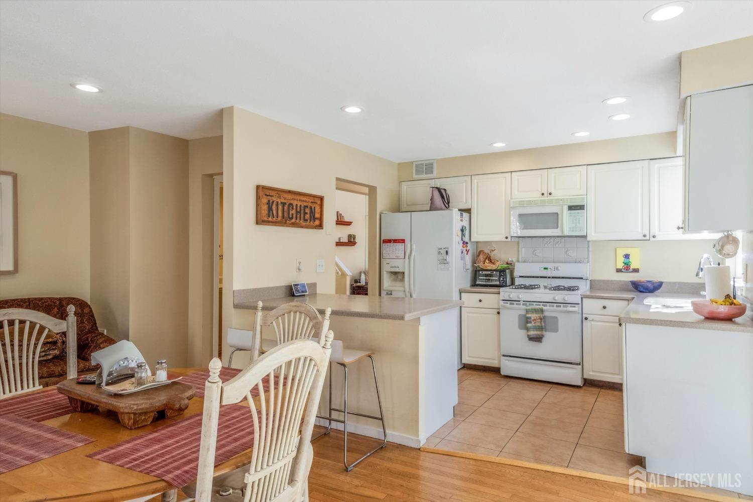 441 Sayre Drive, Plainsboro, New Jersey image 10