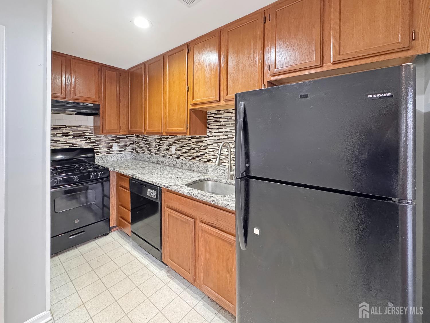 3908 Birchwood Court, North Brunswick, New Jersey image 6