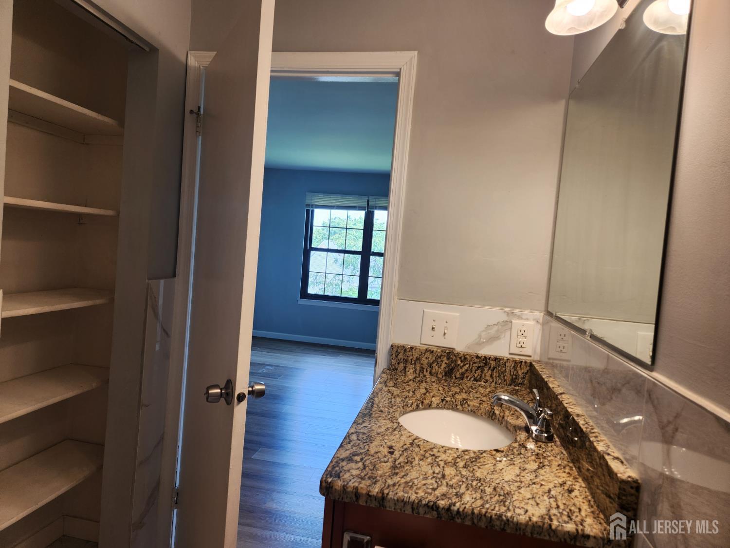 102 Canterbury Court, Piscataway, New Jersey image 17