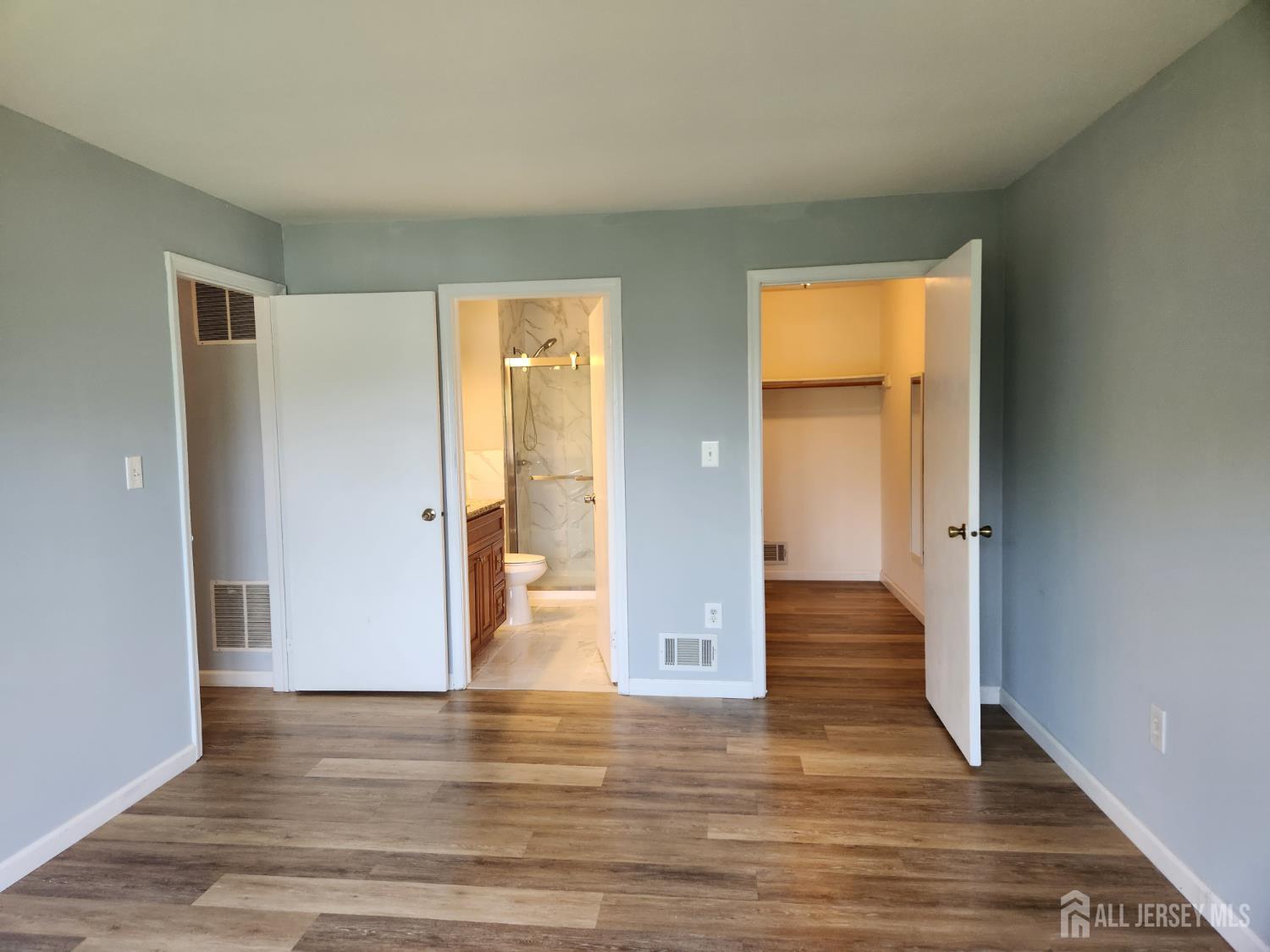 102 Canterbury Court, Piscataway, New Jersey image 15