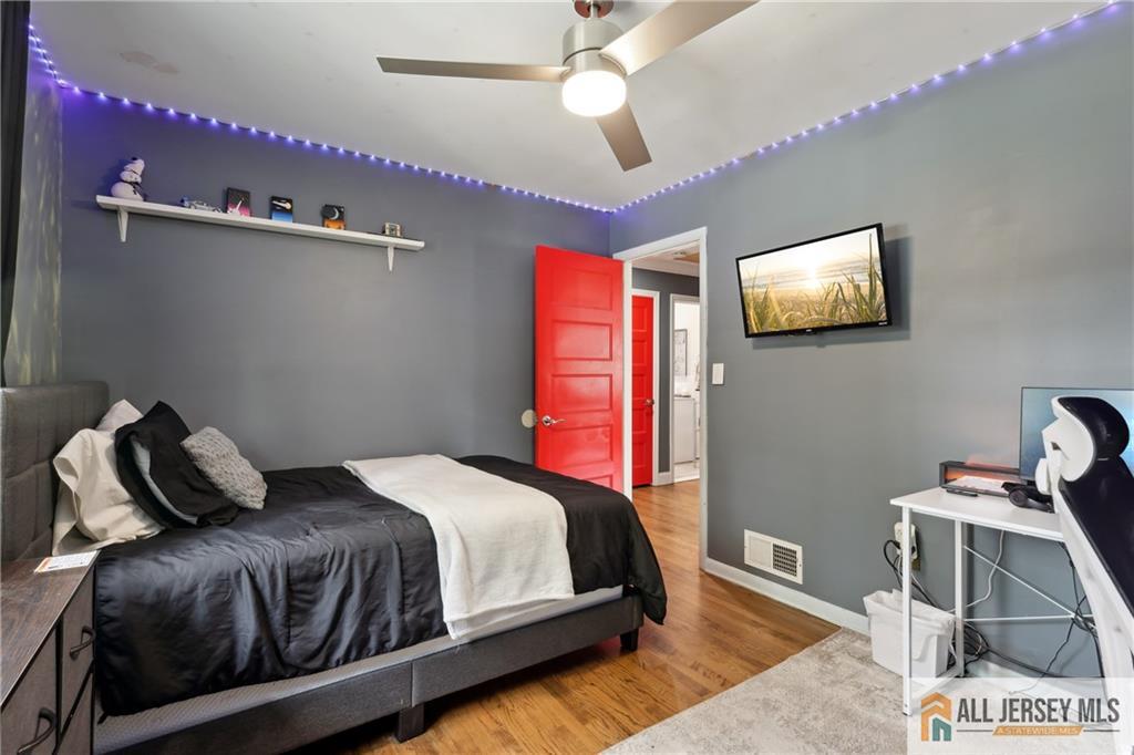 93 Connolly Drive, East Brunswick, New Jersey image 18
