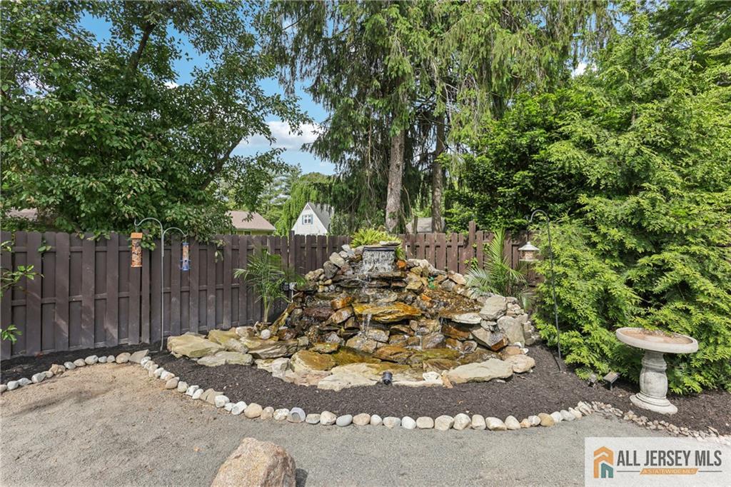 93 Connolly Drive, East Brunswick, New Jersey image 40