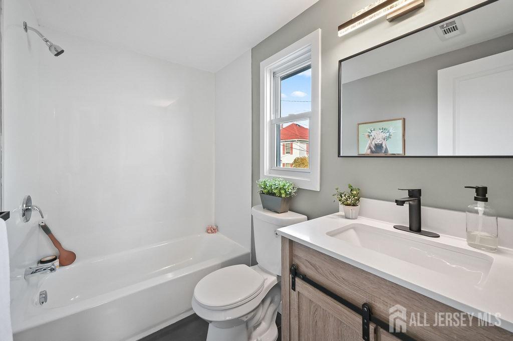 15 Clausen Lane, Sayreville, New Jersey image 25