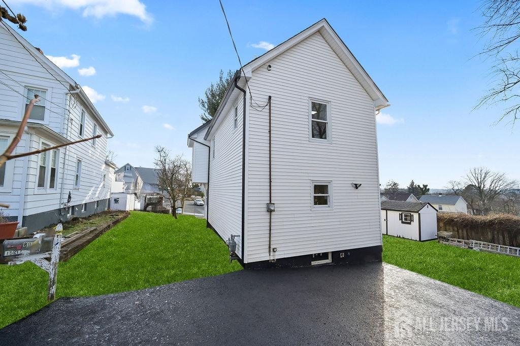 15 Clausen Lane, Sayreville, New Jersey image 32