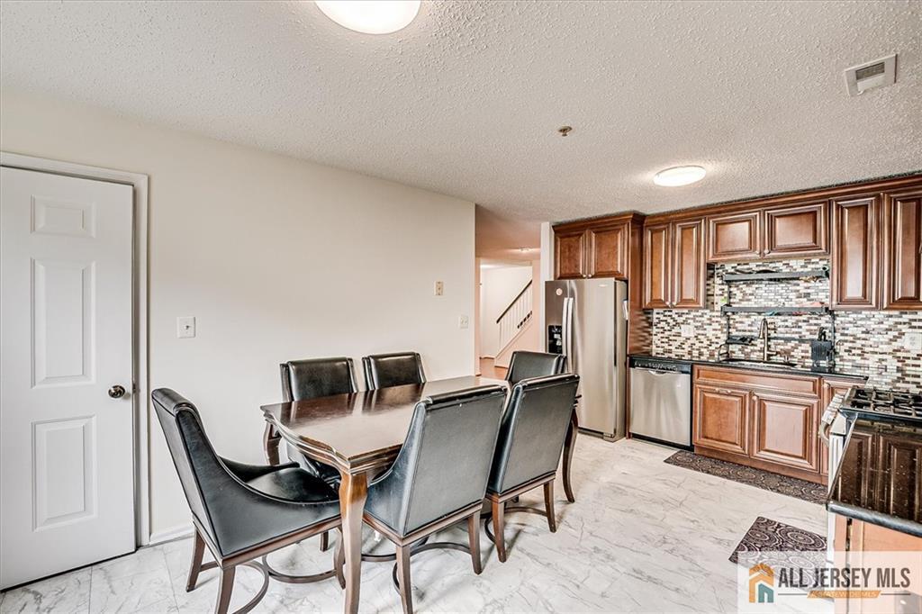 32 Prestwick Way #32, Edison, New Jersey image 14