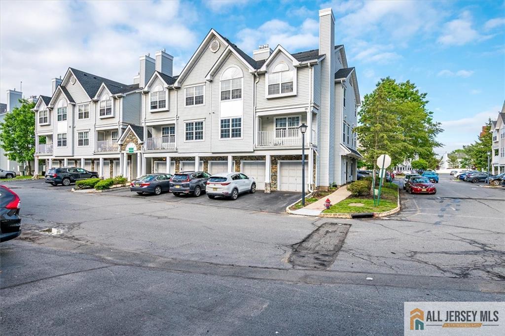 32 Prestwick Way #32, Edison, New Jersey image 2