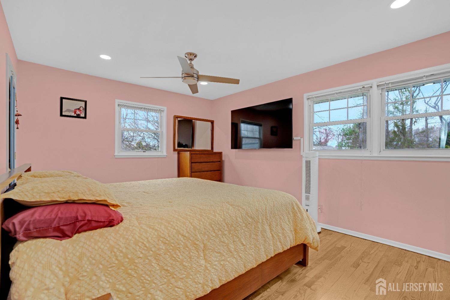 26 Remington Drive, Edison, New Jersey image 31