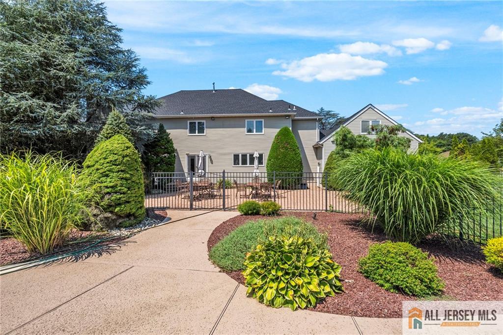 South Brunswick, New Jersey, 08852, United States, 5 Bedrooms Bedrooms, ,5 BathroomsBathrooms,Residential,Active,2025226