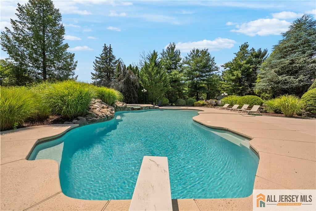 South Brunswick, New Jersey, 08852, United States, 5 Bedrooms Bedrooms, ,5 BathroomsBathrooms,Residential,Active,2025226