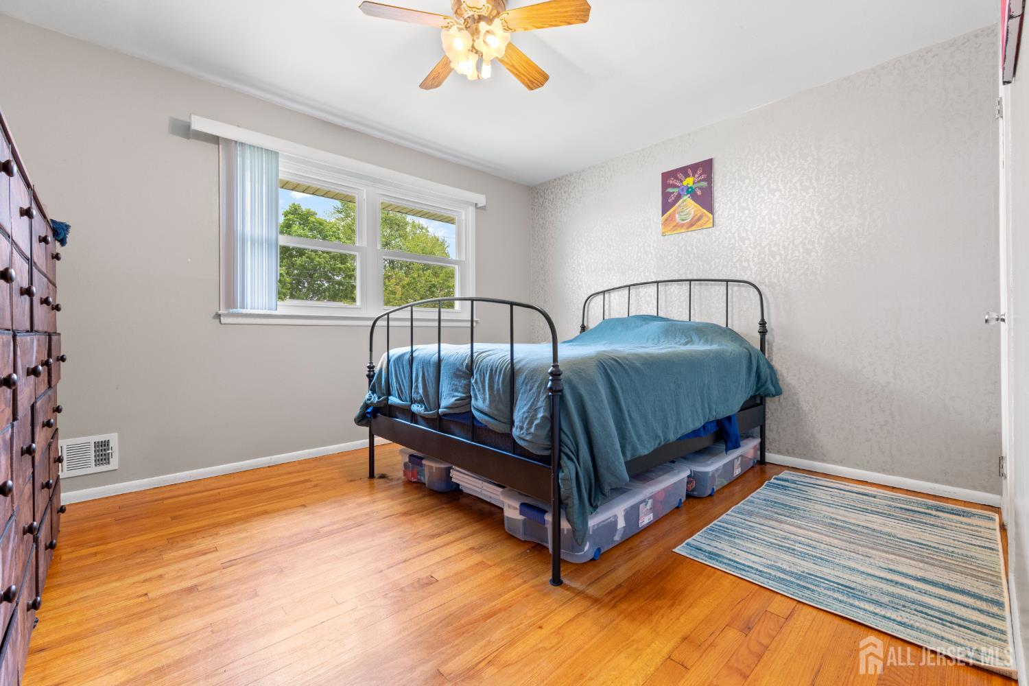95 First Avenue, Port Reading, New Jersey image 8
