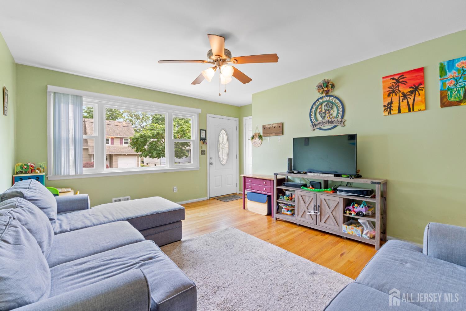 95 First Avenue, Port Reading, New Jersey image 4