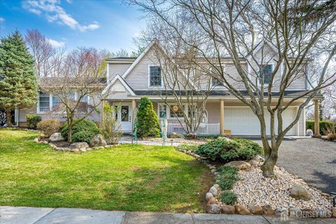 Homes For Sale - 9 Colburn Road<br/> Middlesex County, East Brunswick, NJ 08816