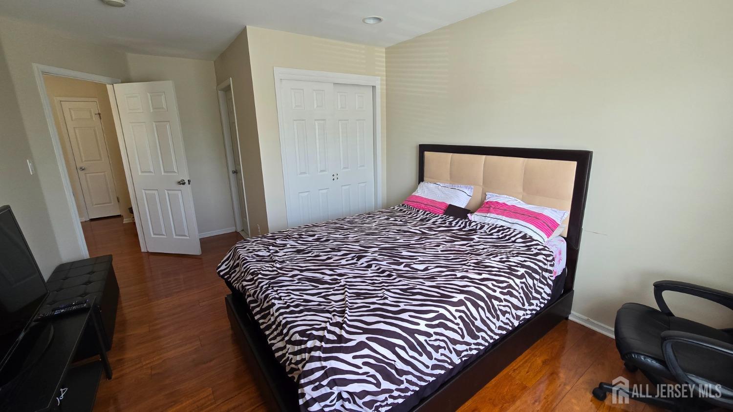 55 Castle Pointe Boulevard, Piscataway, New Jersey image 12