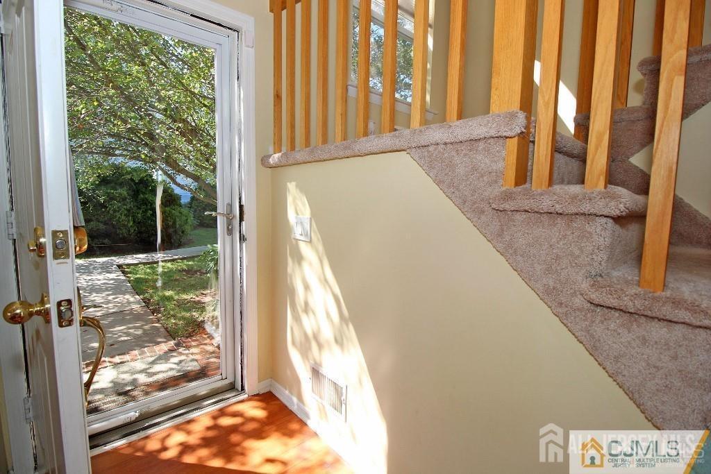 55 Castle Pointe Boulevard, Piscataway, New Jersey image 4