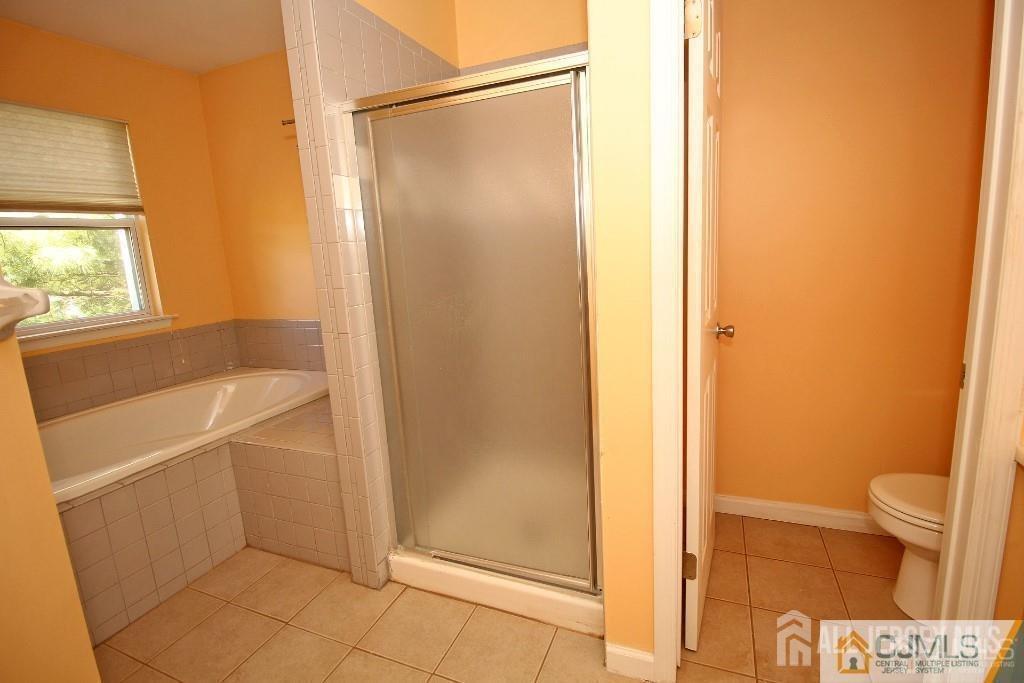 55 Castle Pointe Boulevard, Piscataway, New Jersey image 18