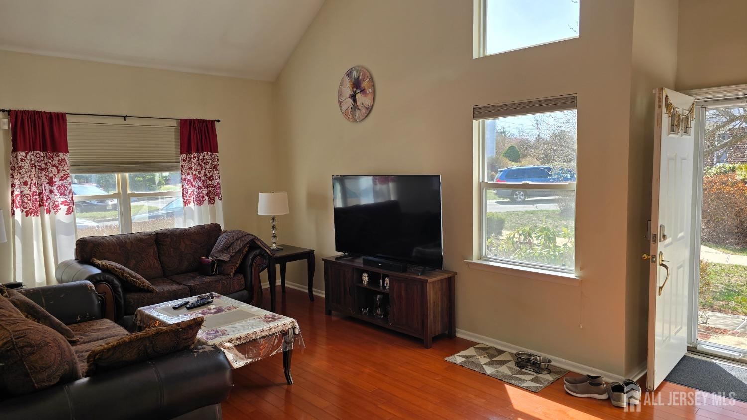 55 Castle Pointe Boulevard, Piscataway, New Jersey image 7